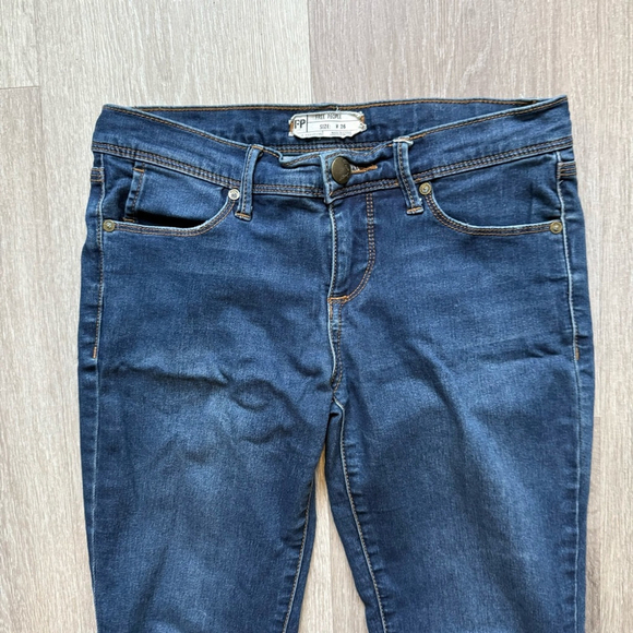 Free People Dark Blue Skinny Jeans Size 26 Casual Denim Streetwear - Picture 7 of 9